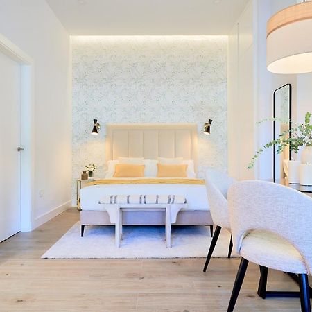 Апартаменти Lofts Parque De Huelin Малага Екстер'єр фото